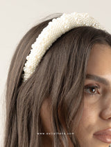 Bridal hairband with pearls